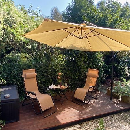 Ferienwohnung Gulfhaus, Mit Sauna Und Grossem Garten Apen 外观 照片