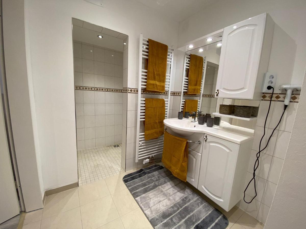 Ferienwohnung Gulfhaus, Mit Sauna Und Grossem Garten Apen 外观 照片