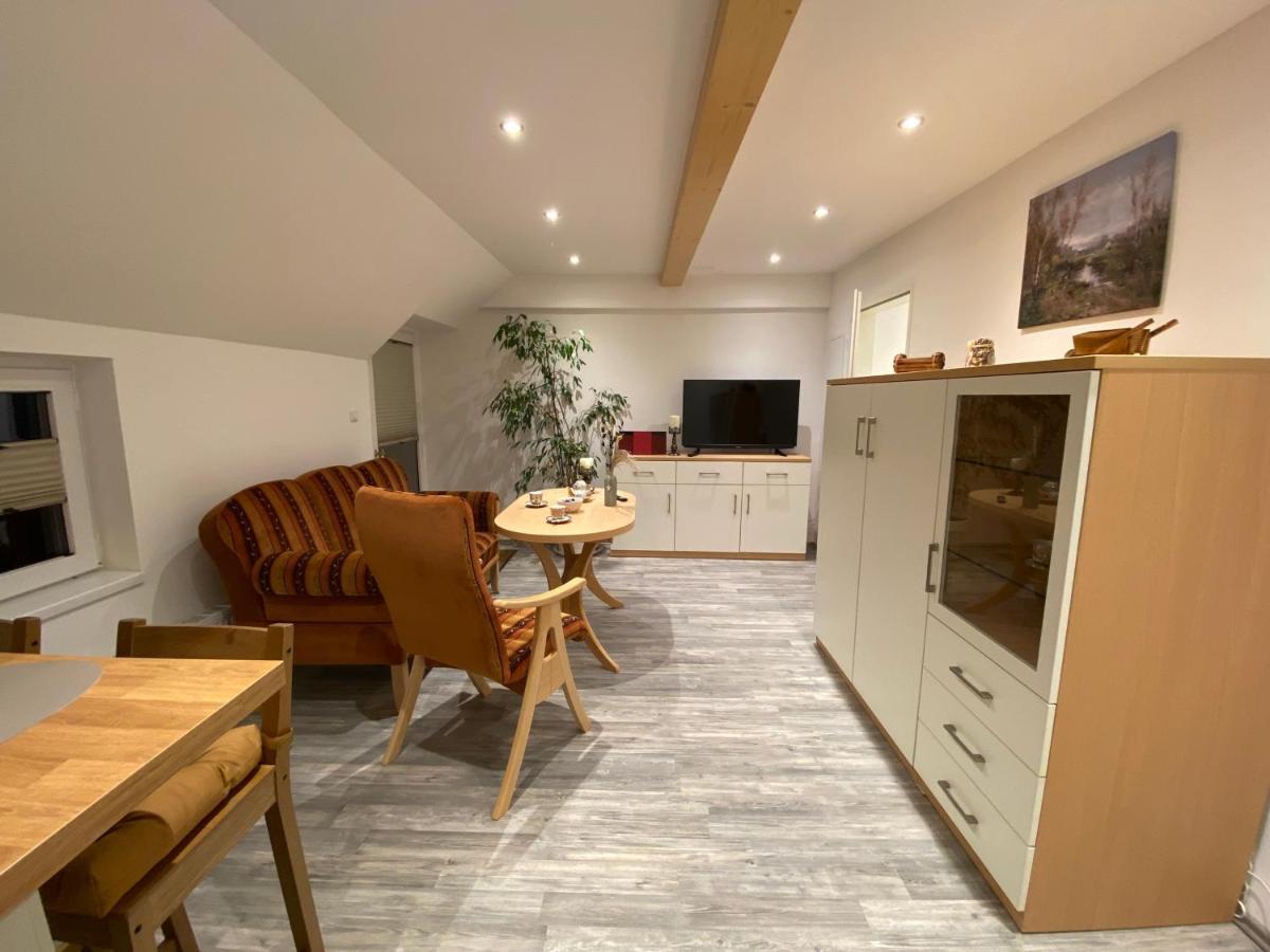 Ferienwohnung Gulfhaus, Mit Sauna Und Grossem Garten Apen 外观 照片